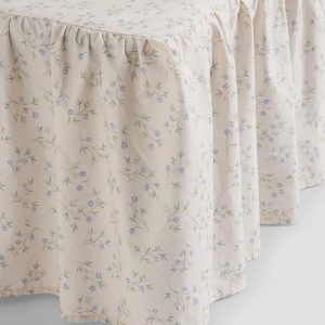 Cream Spring Sprig Cotton Valance